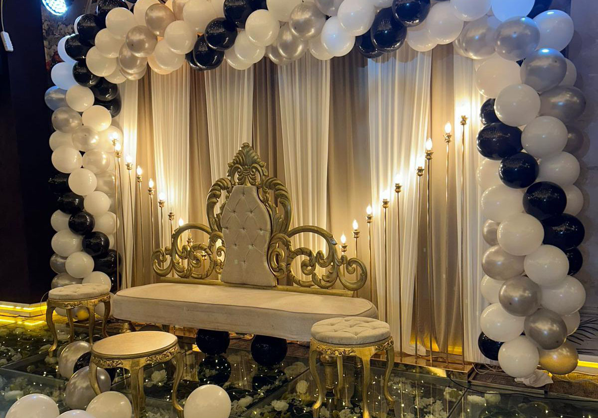 Açılış organizasyonu balon süslemesi